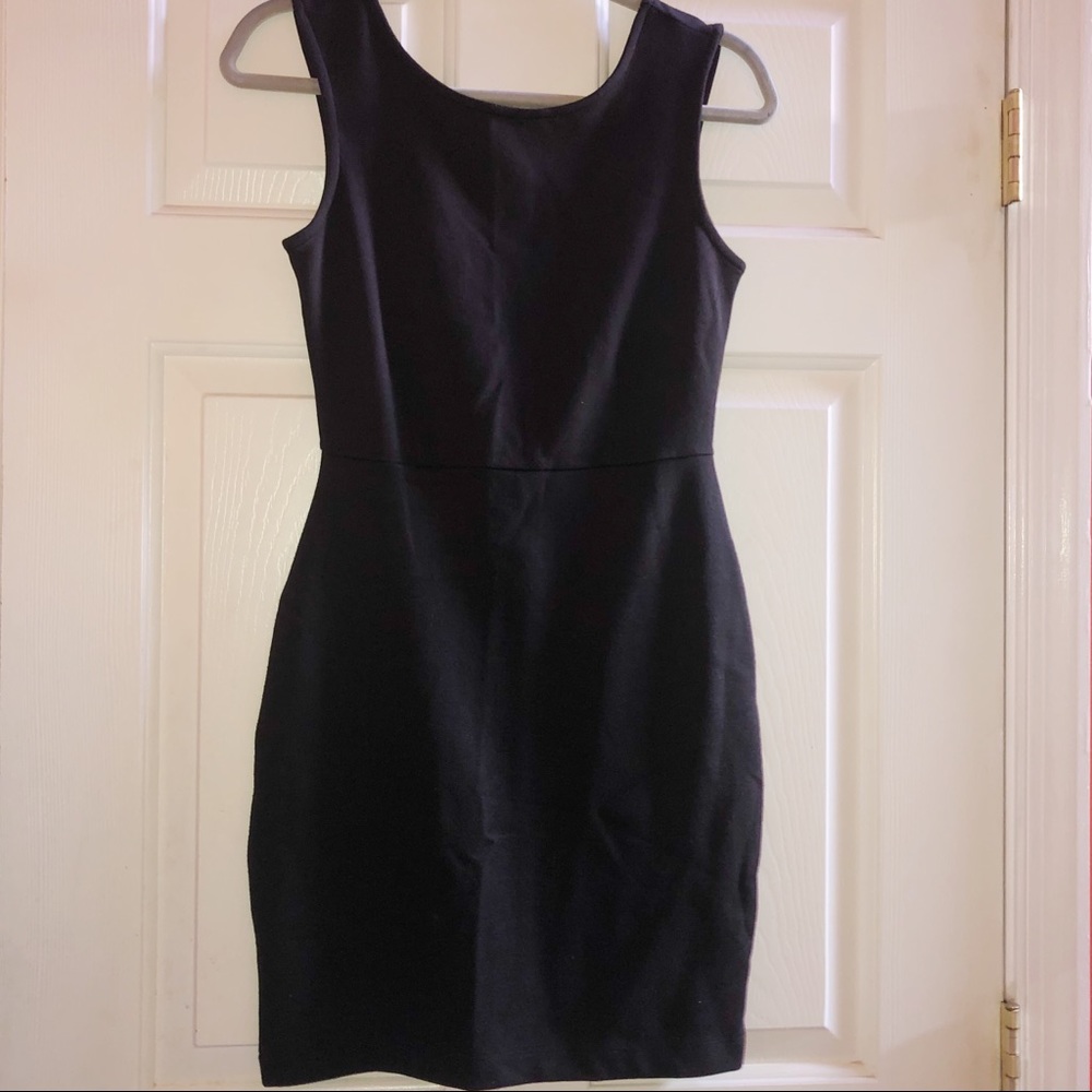 Forever 21 Black Bodycon Mini Dress Size M